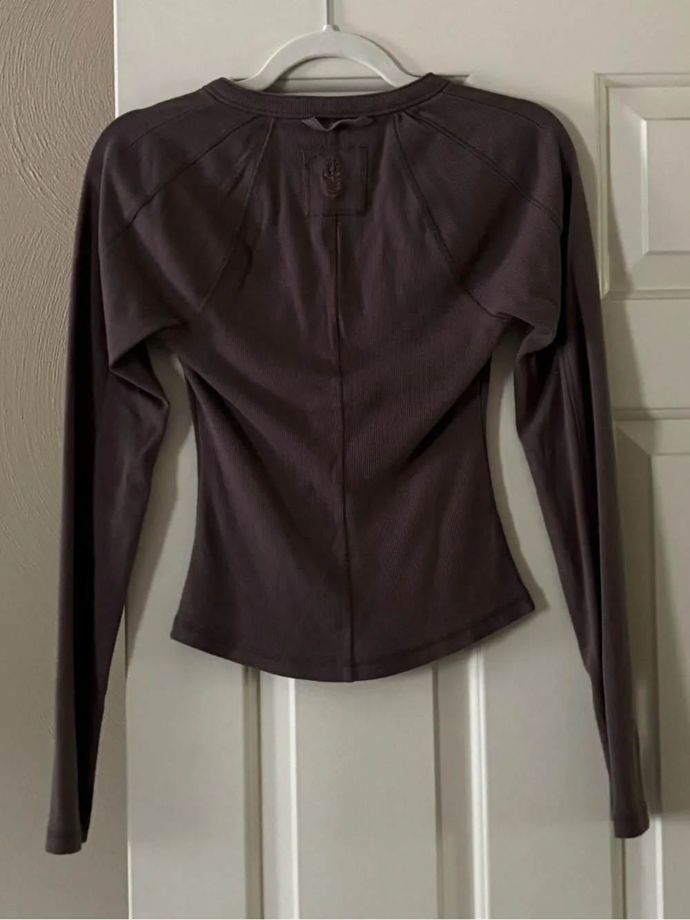 Free People Women’s FP Movement Kick Off Solid Layer. Size Small.